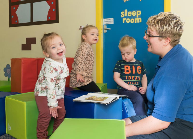 We aim to provide the best weekday childcare for babies (3m+) and children under five in Padiham and Lancashire.
