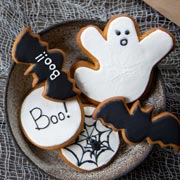 Parents/carers can help children to make, or simply decorate, Halloween-themed cookies or biscuits. Parents/carers can help children to make, or simply decorate, Halloween-themed cookies or biscuits.