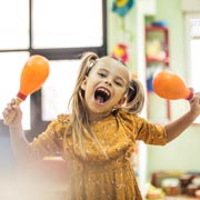 Playing a musical instrument improves well-being, boosts confidence, and facilitates self-expression and creativity. Playing a musical instrument improves well-being, boosts confidence, and facilitates self-expression and creativity.