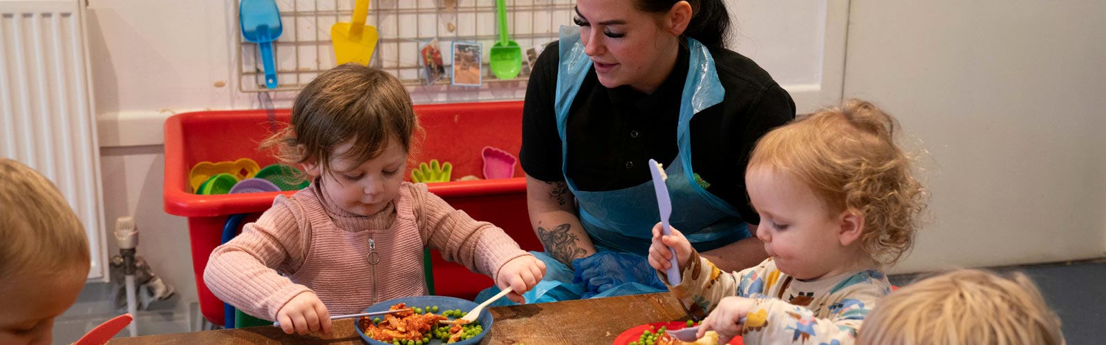 Healthy Meals, Snacks & Drinks at Little Acorns Nursery Healthy Meals, Snacks & Drinks at Little Acorns Nursery