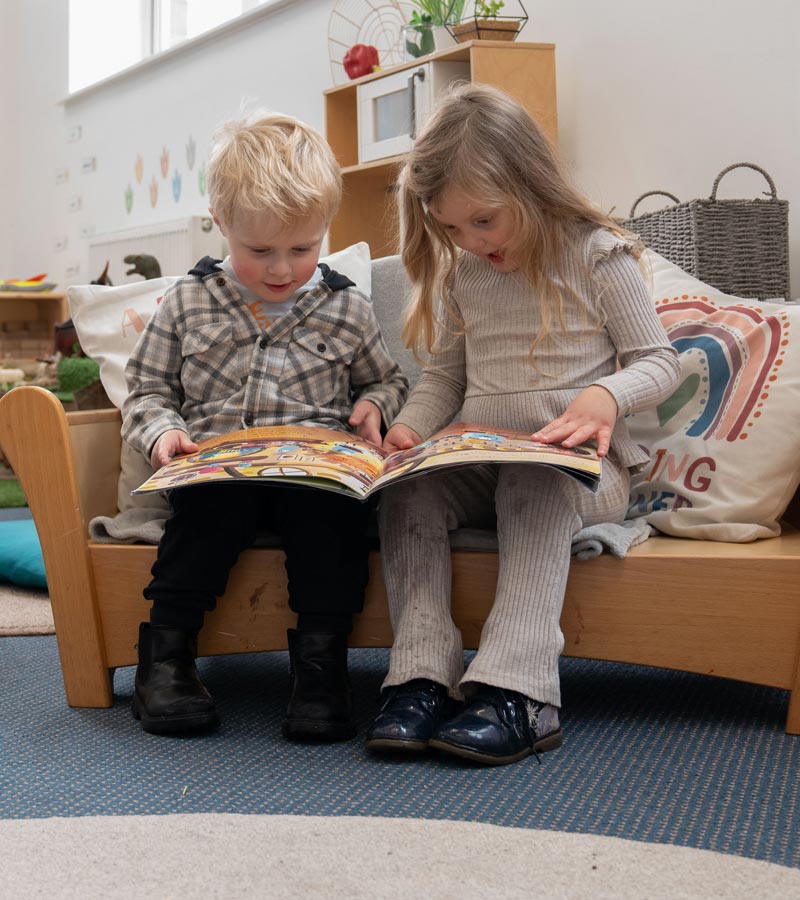 Welcome to Little Acorns Nursery & Pre-school in Padiham, Lancashire